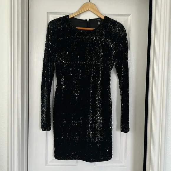 slim fit dress slacks Black High Neck Long Sleeve Sequin A Line Mini Dress main image 0